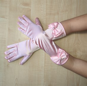 Детские перчатки атласные длинные с бантиком, розовые